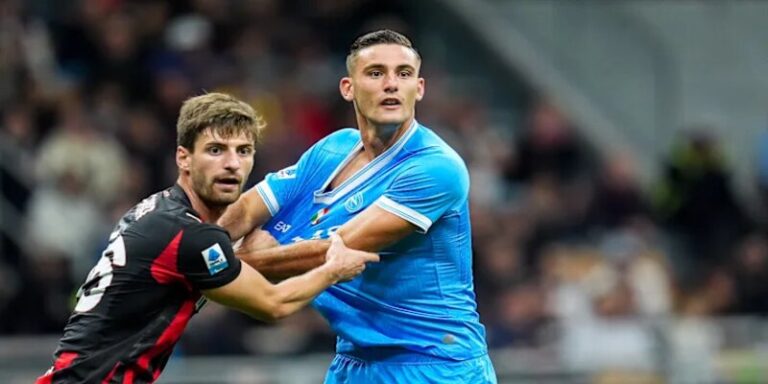 Soi Kèo Napoli Vs Ac Milan 01h45 07/04 - Serie A